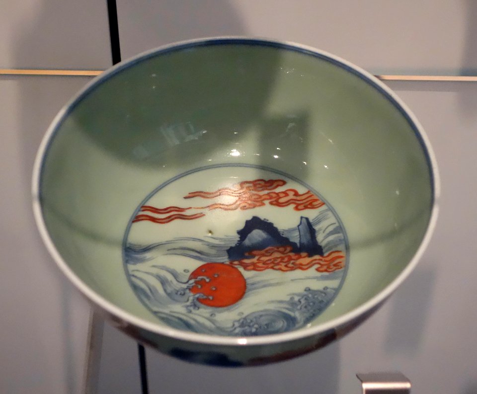 Jingdezhen bowl, China, Qing dynasty, Kangxi period, 1762-1722, porcelain, underglaze decoration - Royal Ontario Museum - DSC03825