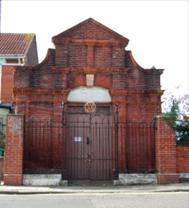 Jewish Cemetery Chapel, Fawcett Road, Southsea (October 2017) (1)