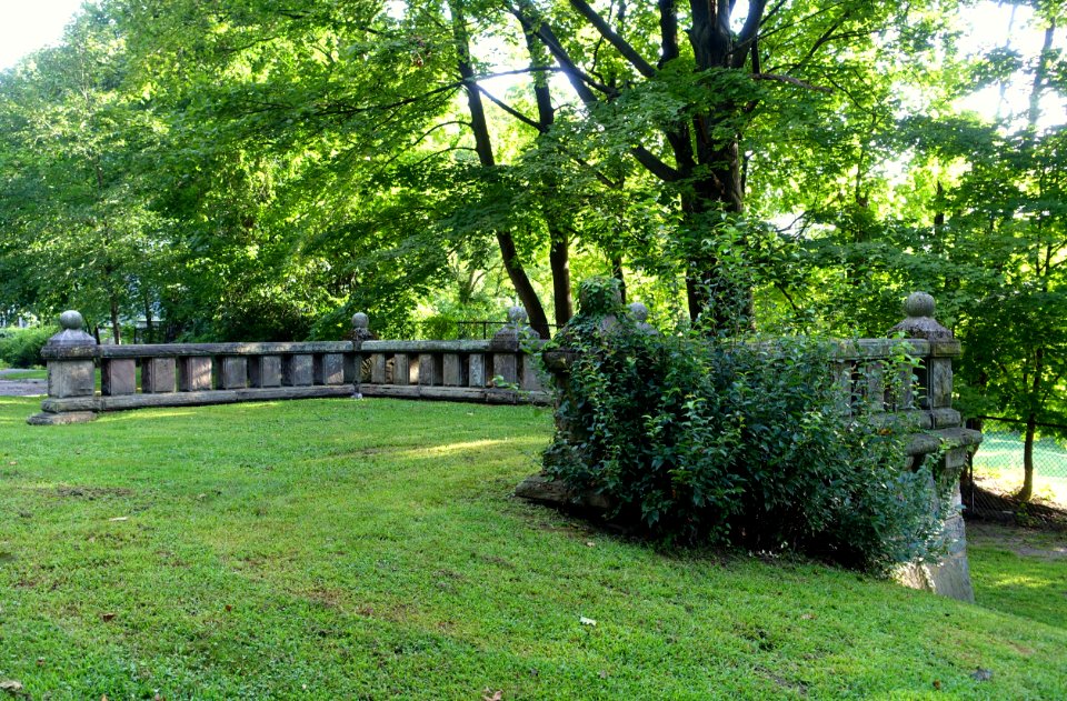 John Eliot Memorial - Nonantum, Newton, MA - DSC07212