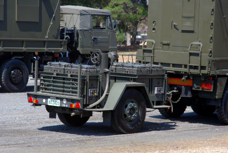 JGSDF Yagaisuigu 20120408