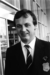 John Pierik, Bestanddeelnr 930-9183