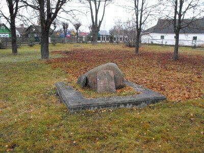 Jewish cemetery Baranovichi st Chernyshevskogo 2g