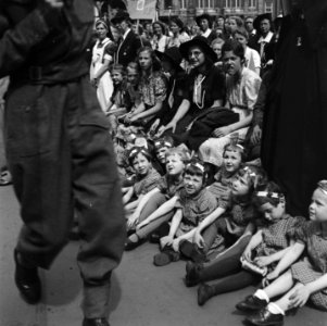Jeugddemonstratie op de Dam te Amsterdam, Bestanddeelnr 900-3088