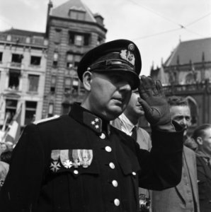 Jeugddemonstratie op de Dam te Amsterdam, Bestanddeelnr 900-3093