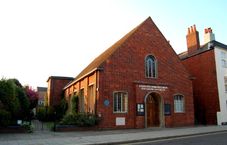 John Pounds Memorial Church, High Street, Old Portsmouth (April 2019) (4)