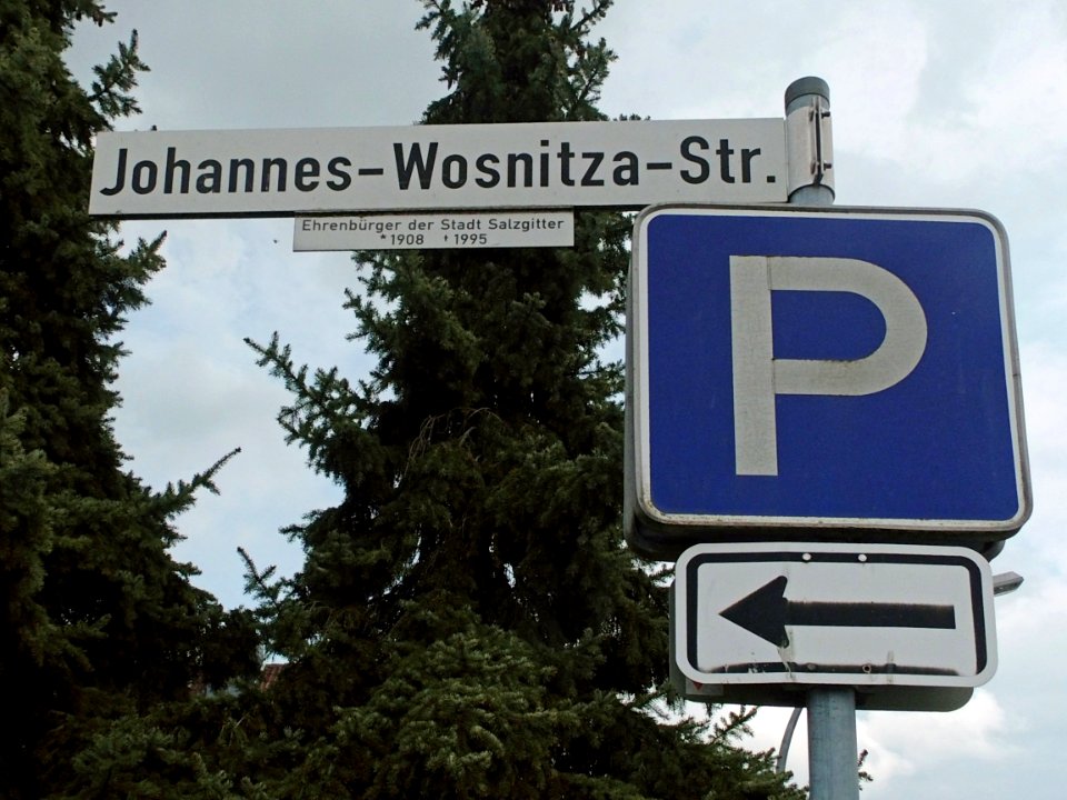 Johannes-Wosnitza-Straße