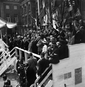 Jeugddemonstratie op de Dam te Amsterdam, Bestanddeelnr 900-3099