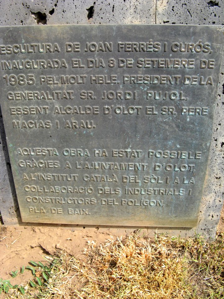 Joan Ferrés Homes obrers Olot 9989