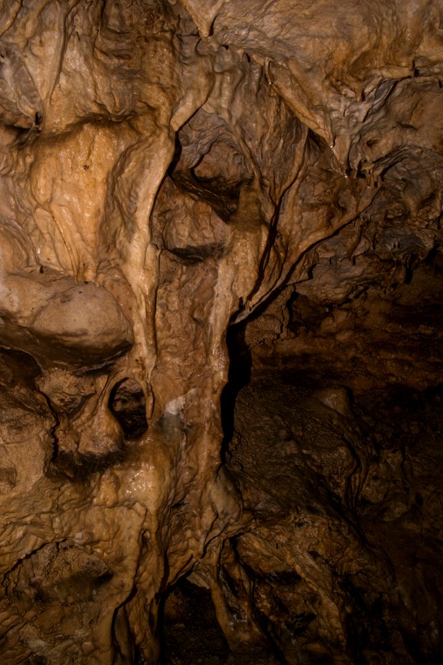 Kälberschlaghöhle (A 14) 13