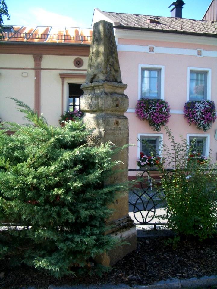 Königswiesen Alter Brunnen