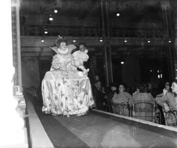 Juwelen- en modeshow in het Kurhaus, Bestanddeelnr 903-0287