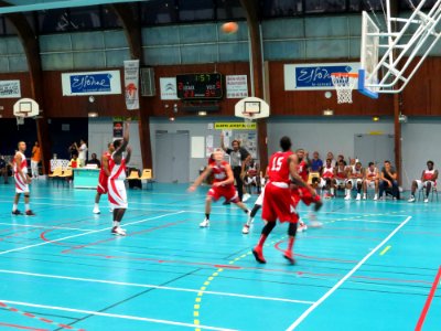 Juvisy - NJIT Highlanders - 11