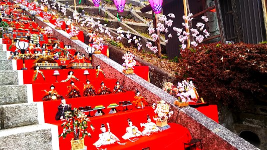 Jyuni Jinja Hyakudankaidan Hinamaturi (7)