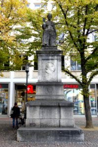 Justus von Liebig-Denkmal - Darmstadt, Germany - DSC09888