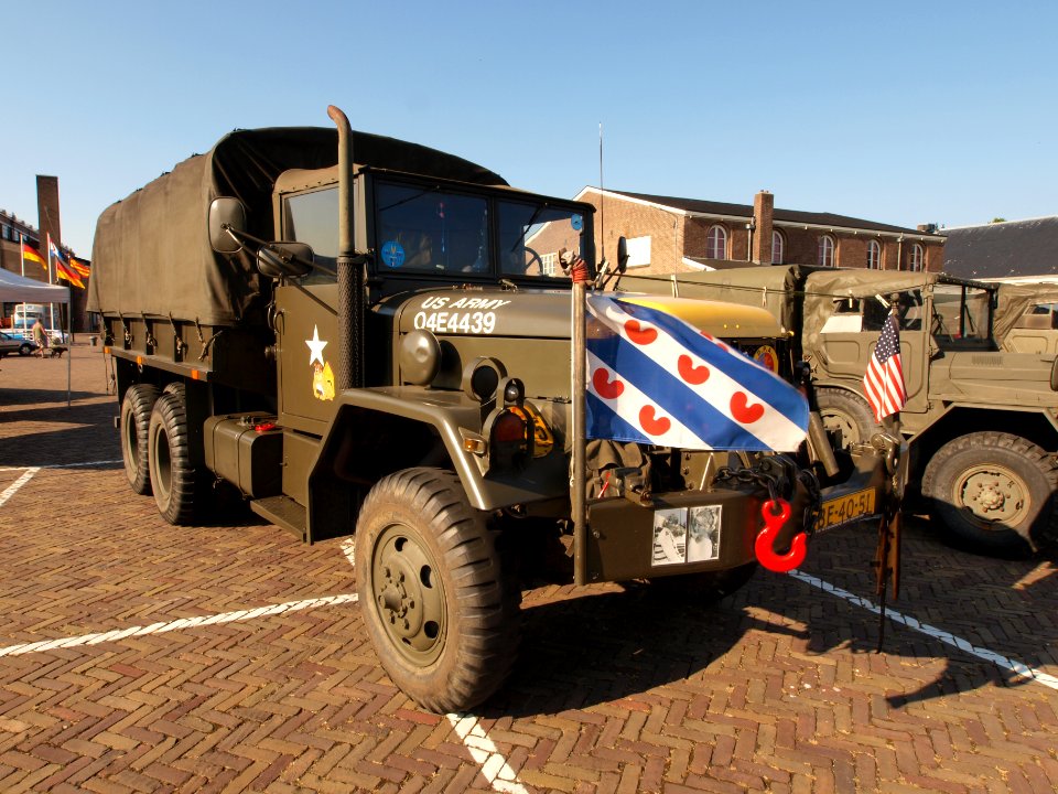 Kaiser M35A2 (1969), Dutch licence registration BE-40-51 pic2