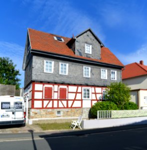 Köppern, Zum Köpperner Tal 6