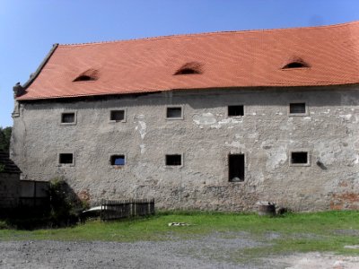 KADOV - tvrz C