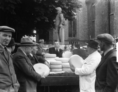 Kaasmarkt in Barneveld, Bestanddeelnr 904-6071