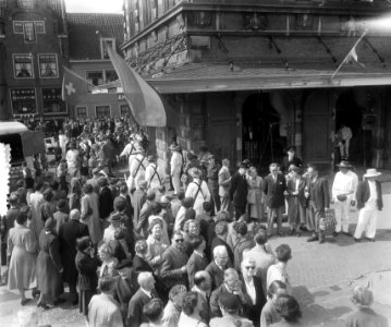 Kaasmarkt te Alkmaar 1e in het seizoen, Bestanddeelnr 905-6984