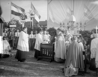 KAB 40 jaar Enschede Lof kardinaal De Jong, Bestanddeelnr 903-4625