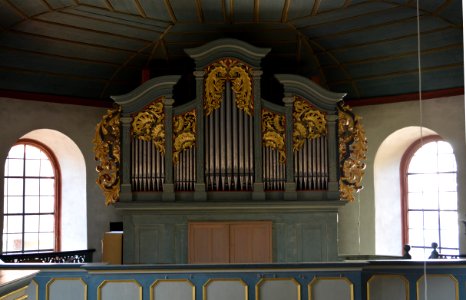 Köppern, Kirche, Orgel