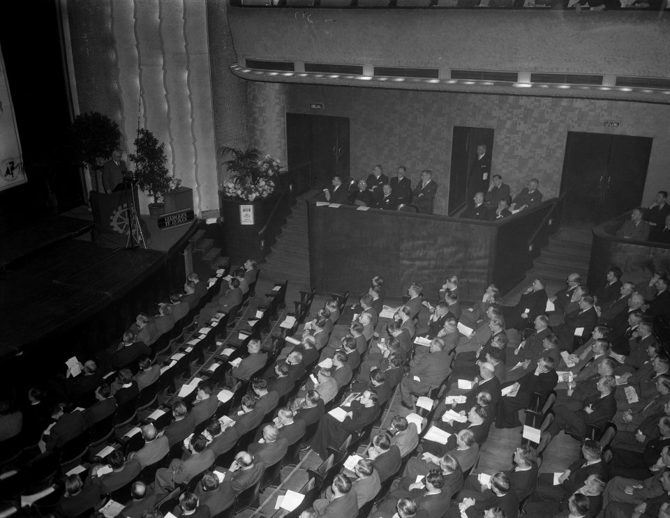 KAB Congres Den Bosch , overzicht congreszaal bij openingsrede, Bestanddeelnr 906-1618