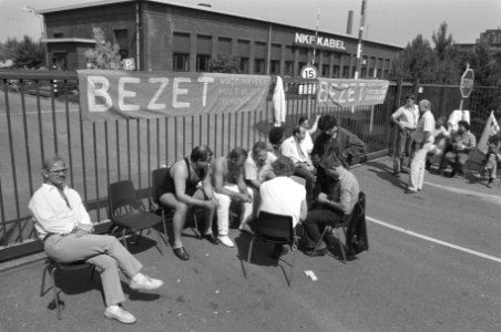 Kabelfabriek NKF te Waddinxveen bezet, Bestanddeelnr 934-4685