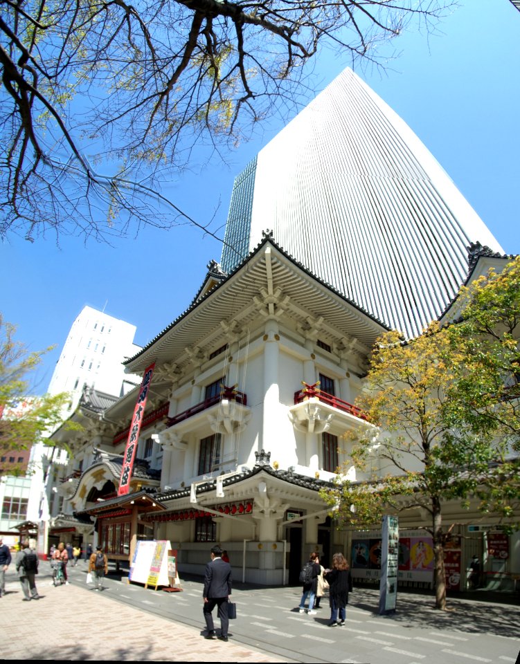 Kabukiza Tower 2019-04
