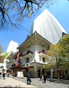 Kabukiza Tower 2019-04
