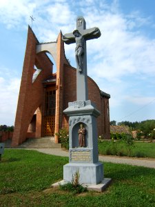 Kékesd, templom