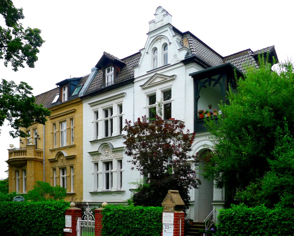 Kadettenweg 31-33 (Berlin-Lichterfelde)