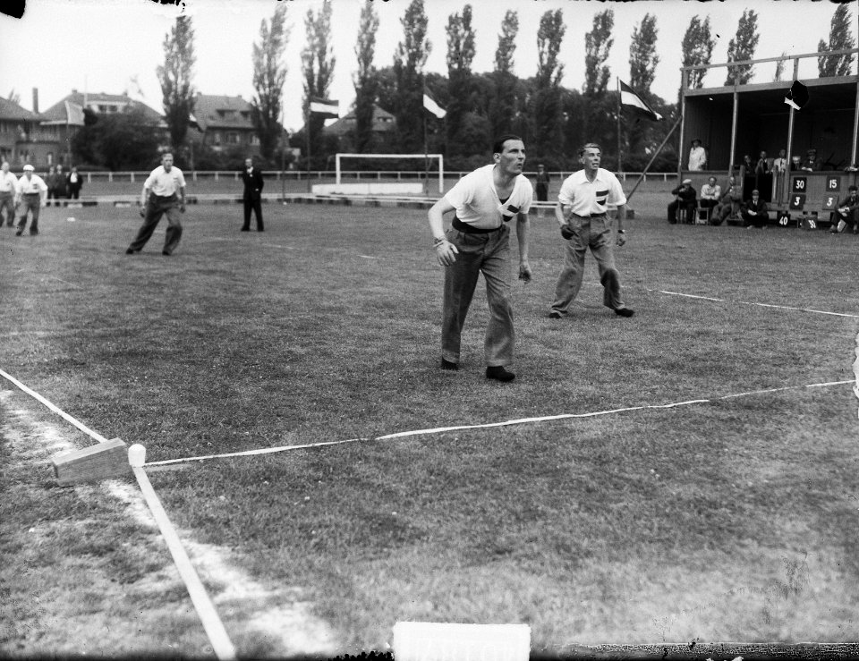 Kaatsen Nederland - Belgie in Sneek, Bestanddeelnr 904-0187