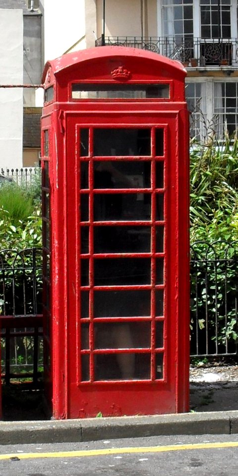 K6 Telephone Kiosk at Bedford Square and King's Road, Brighton (N) (IoE Code 479460)