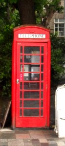 K6 Telephone Kiosk (southernmost of two) at New Road, Brighton (IoE Code 479591)