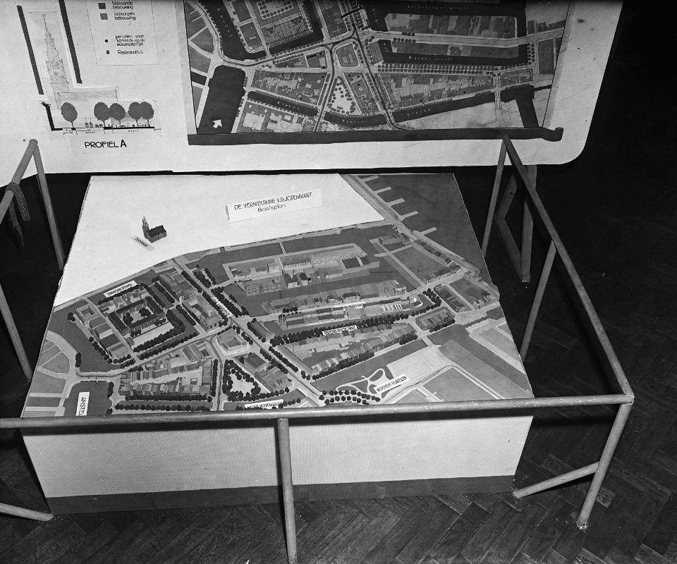 Kaarttentoonstelling Amsterdam bouwt aan zijn toekomst, Bestanddeelnr 902-0078