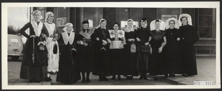 Jubilea, bijeenkomsten, klederdrachten, Algemene Nederlandse Zuivelbond, Bestanddeelnr 073-1212