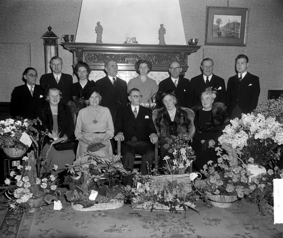 Jubileum A.W. Sijthoffs uitgeversmaatschappij Leiden, Bestanddeelnr 904-3771