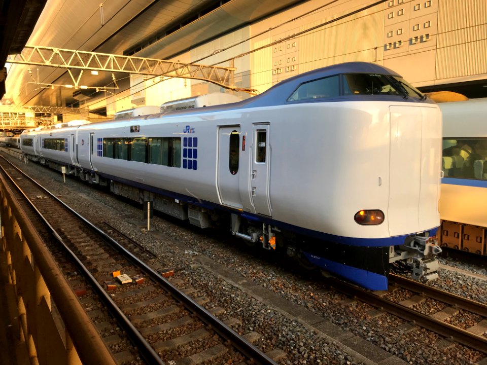 JR West Unit HA654 Tokyo side Kyoto 20191109