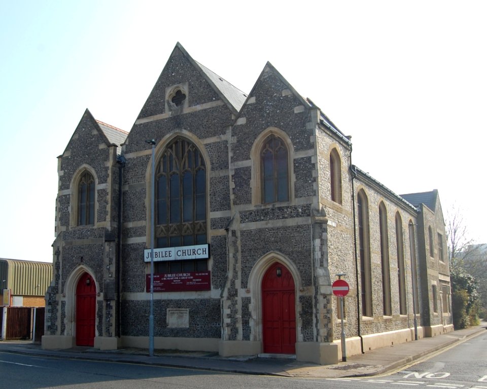 Jubilee Pentecostal Church, Somers Road, Southsea (March 2019) (4)