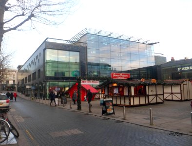 Jubilee Library and Jubilee Square (from Southwest), Brighton (December 2017)