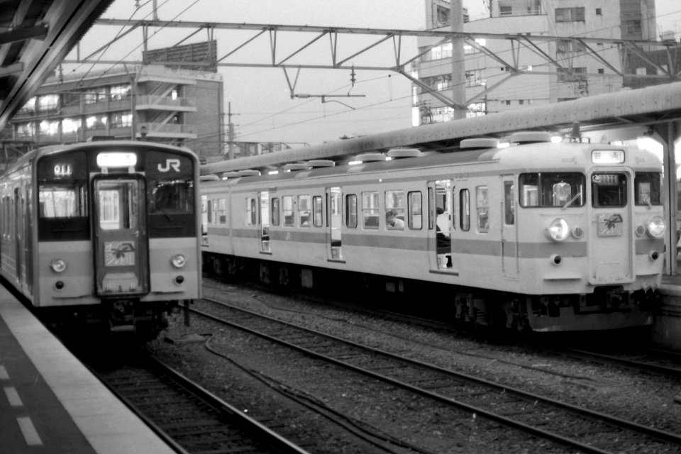 JR Shikoku 111 and 121 series at Takamatsu