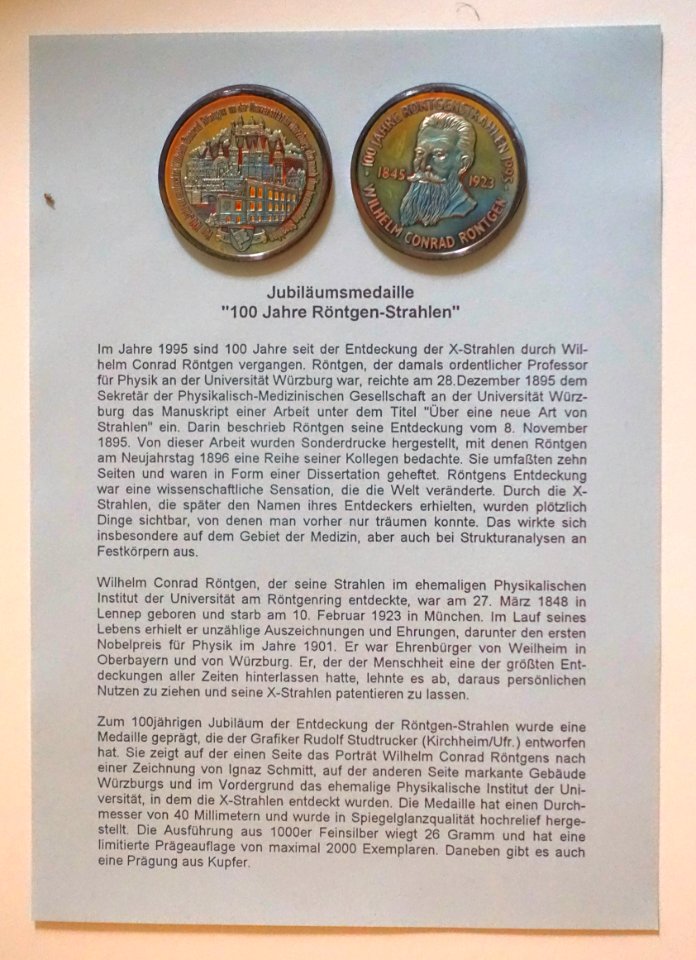 Jubilee medal, 100 years of X-rays - Röntgen-Gedächtnisstätte Würzburg - Würzburg, Germany - DSC04318