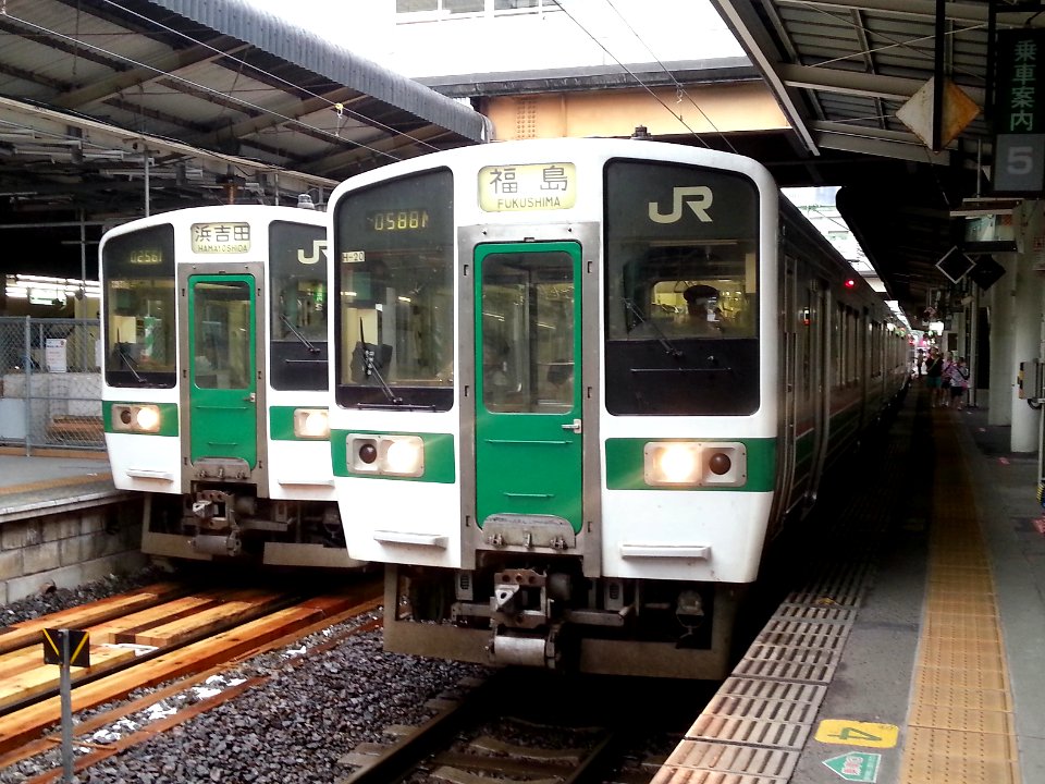 JREast 719series sendai 20130801 165709
