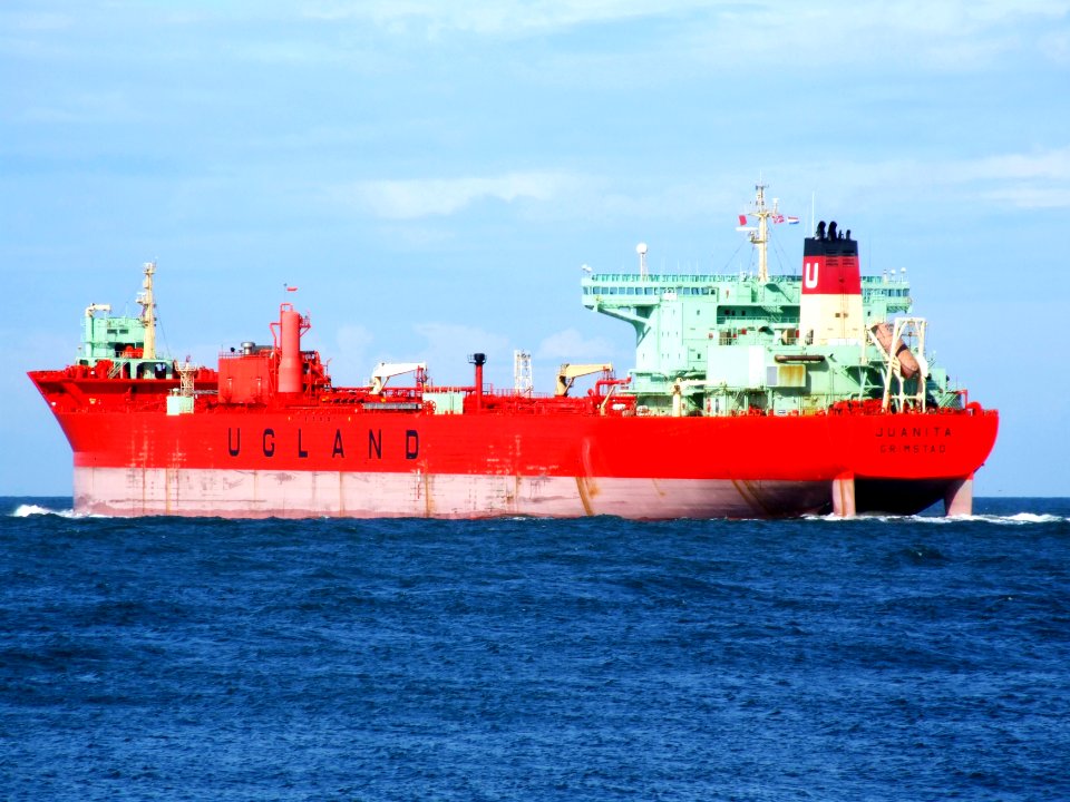 Juanita p5 leaving Port of Rotterdam, Holland 01-Jan-2005