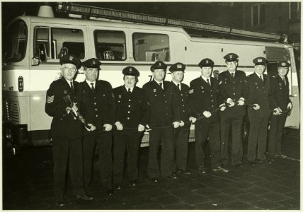 Jubilarissen bij de brandweer, NL-HlmNHA 5400464562