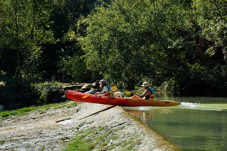 Kayak dam obstacle