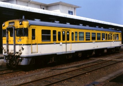 JR West Kiha 23