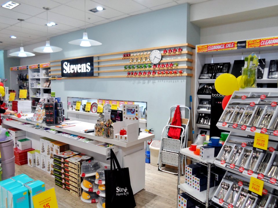 JPG Stevens Farmers Dunedin counter 2013