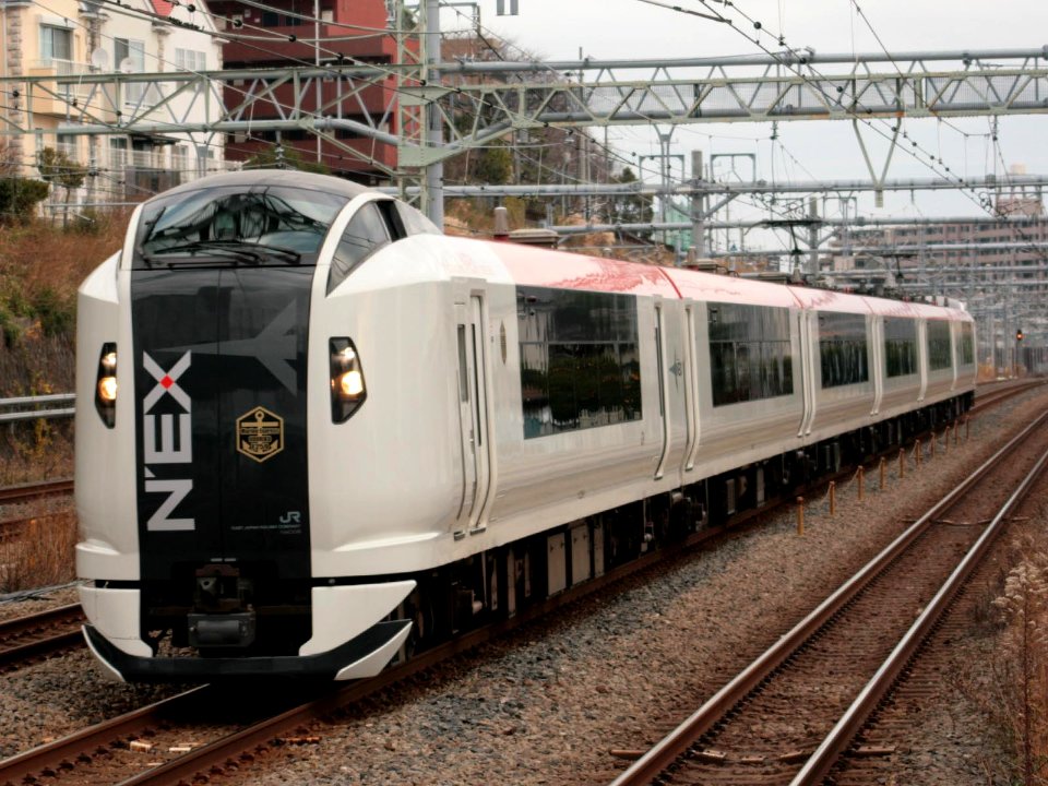 JR East E259 Series "Marine Express Odoriko"