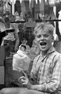 Jordaanjeugdfestival, standwerkersmarkt, Bestanddeelnr 910-5527